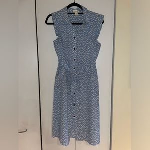 Monteau powder blue floral midi dress WITH POCKETS! - size M